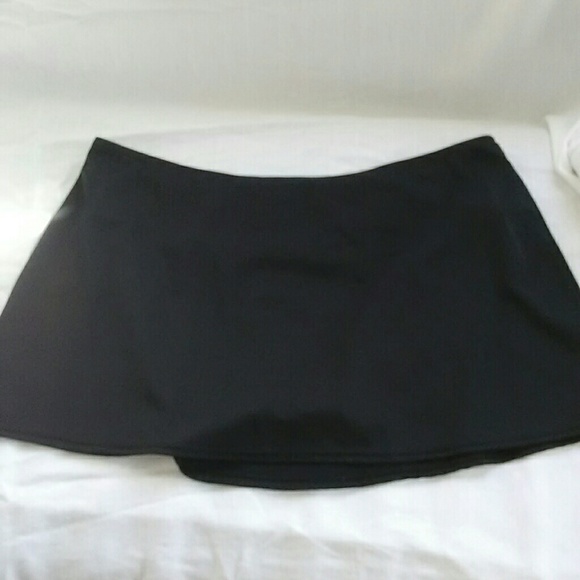 ST. JOHN'S BAY Swim Bottom - Picture 2 of 3